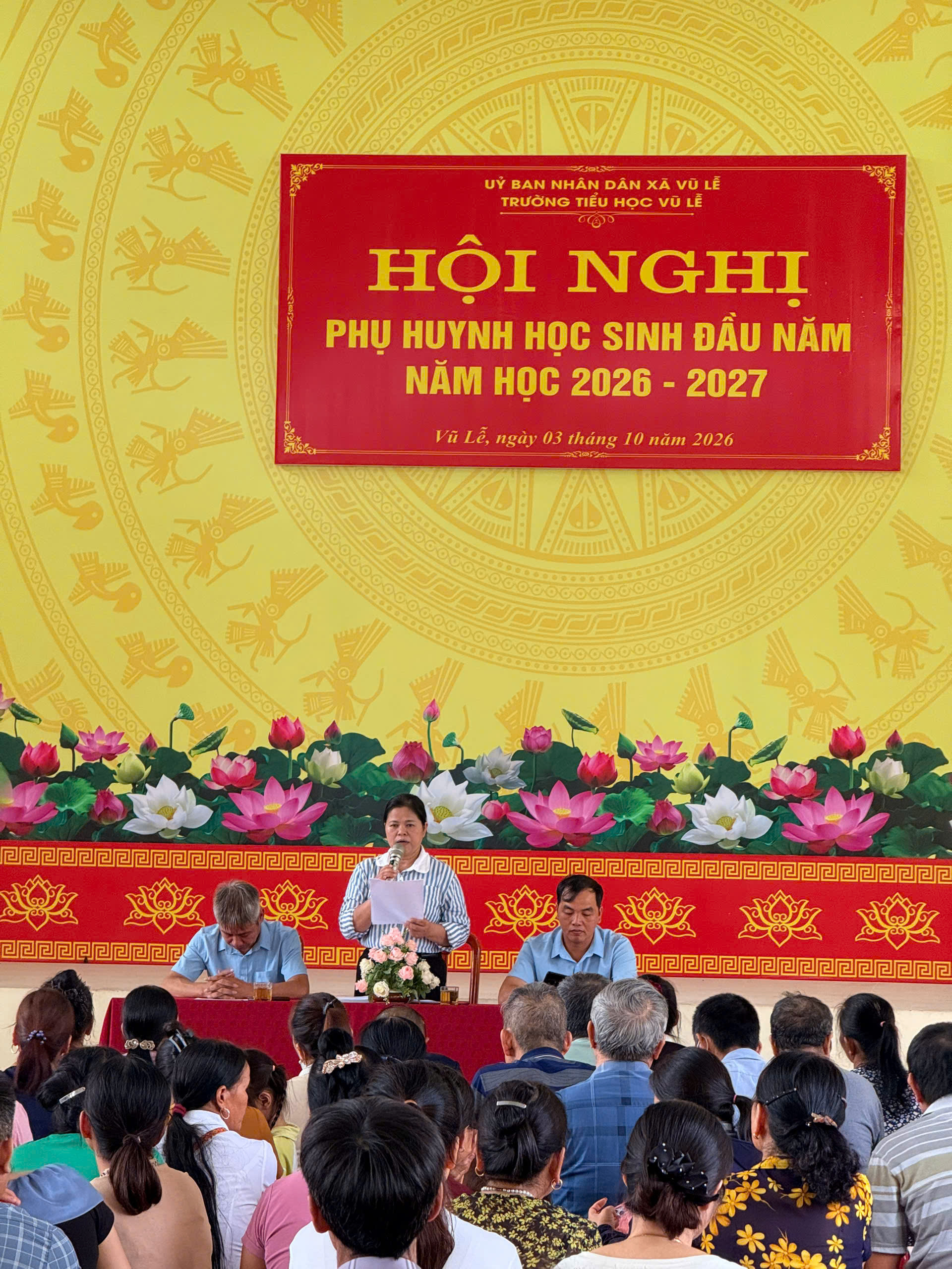 HỌP PHỤ HUYNH HỌC SINH ĐẦU NĂM HỌC – CHUNG TAY ĐỒNG HÀNH CÙNG NHÀ TRƯỜNG